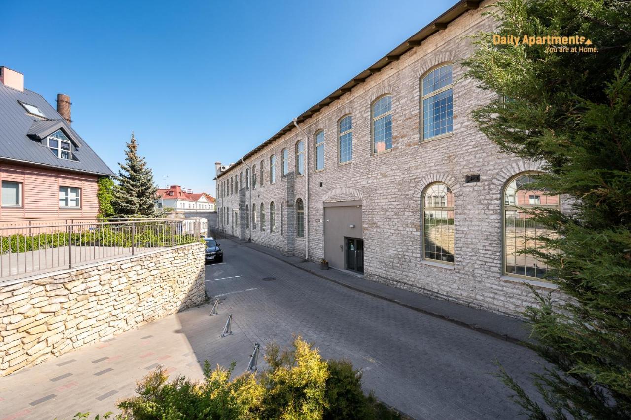 Daily Apartments - Apartment With Bath Tallinn Buitenkant foto