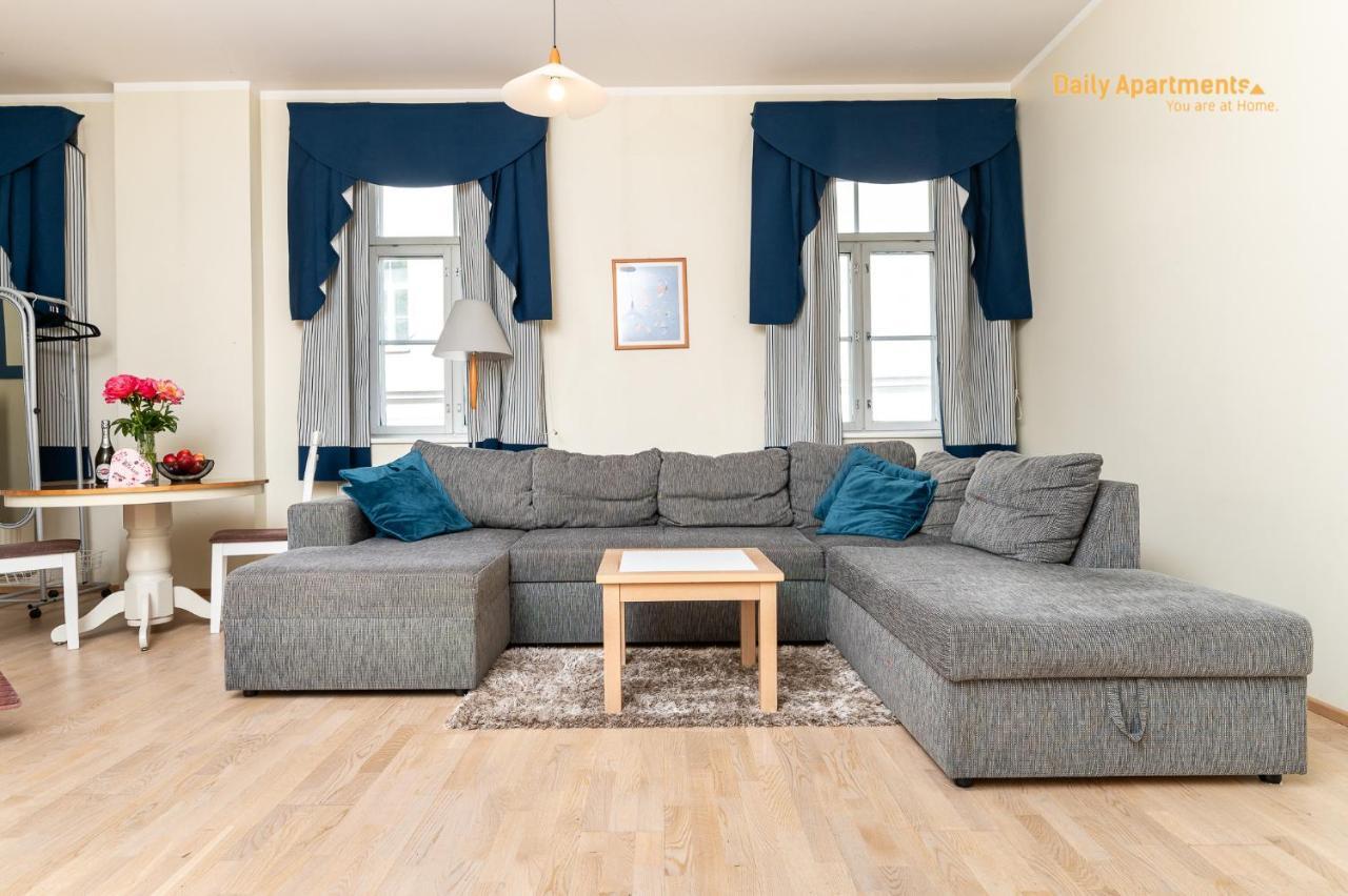 Daily Apartments - Apartment With Bath Tallinn Buitenkant foto