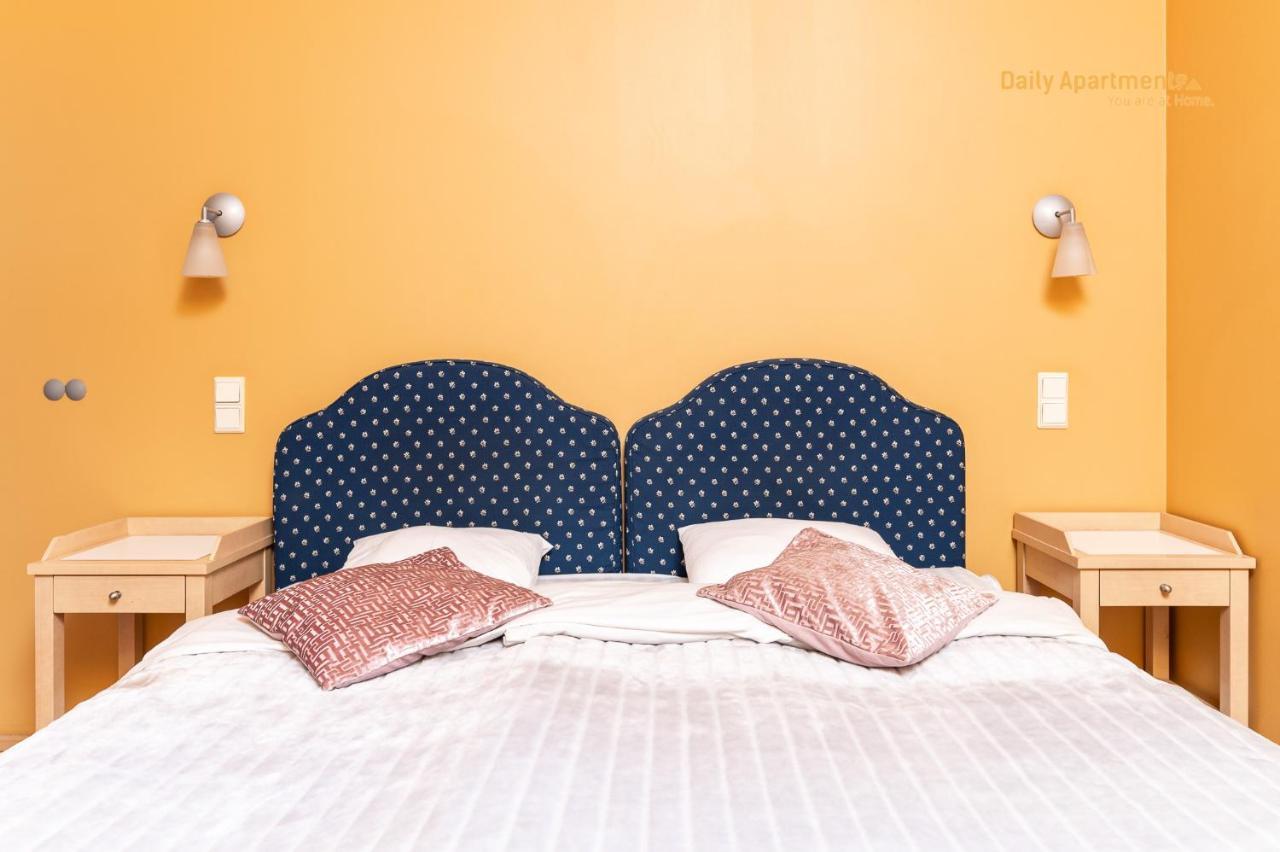 Daily Apartments - Apartment With Bath Tallinn Buitenkant foto