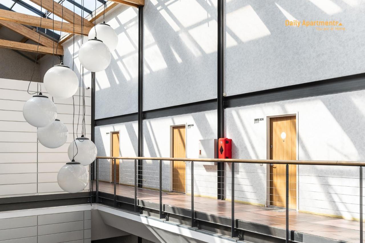 Daily Apartments - Apartment With Bath Tallinn Buitenkant foto